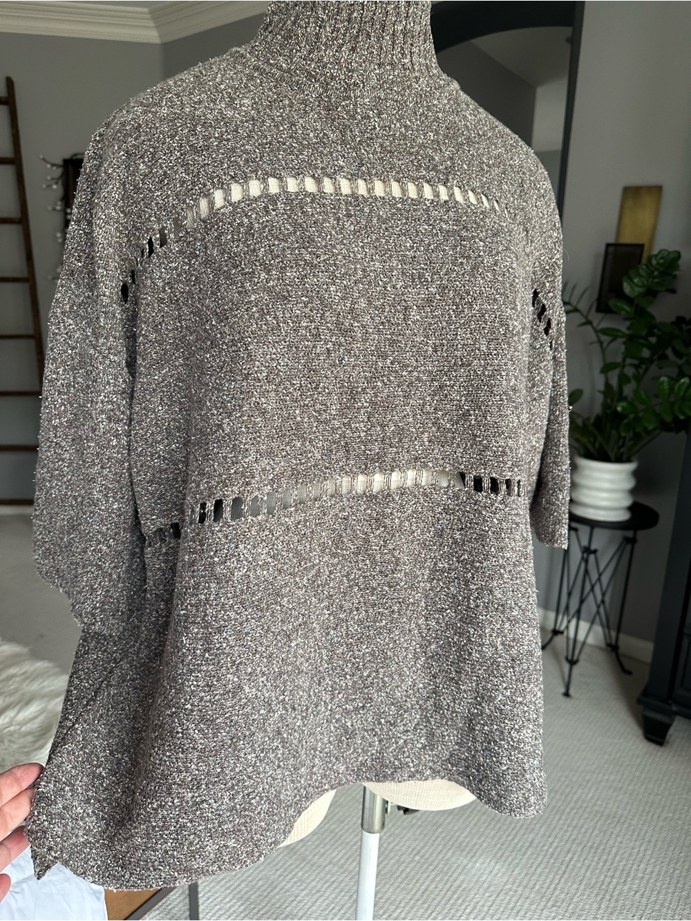 French Connection NWT Openwork Mock Neck Sweater in oatmeal and gray size large